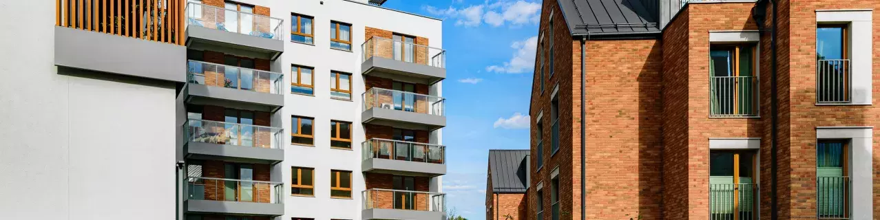 A photo of an apartment building