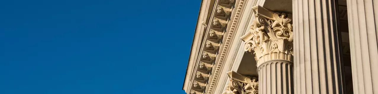 A picture of a bank building